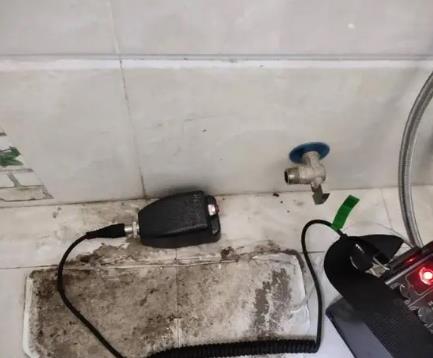 苏尼特右屋顶漏水维修公司分享下卫生间漏水的危害及解决方法