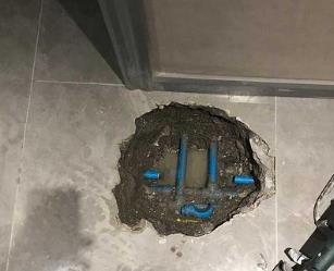 苏尼特右阳台漏水维修公司分享下暖气管道漏水的原因有哪些